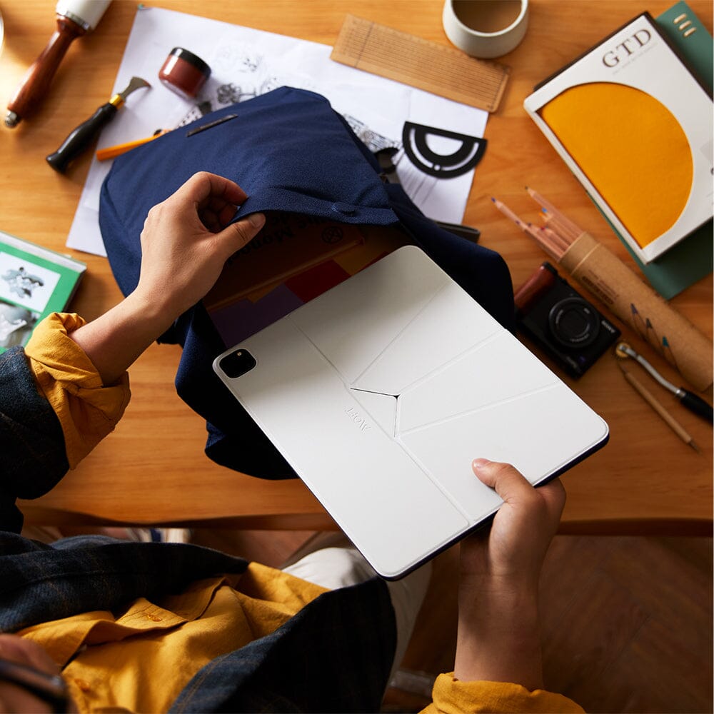 Snap Float Folio für iPads (2023)