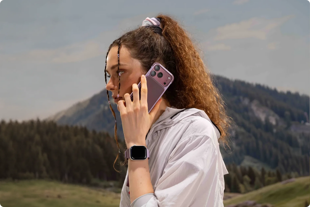 Das SnapPlay-Set in Blackberry und Peony, zusammen ausgelegt
