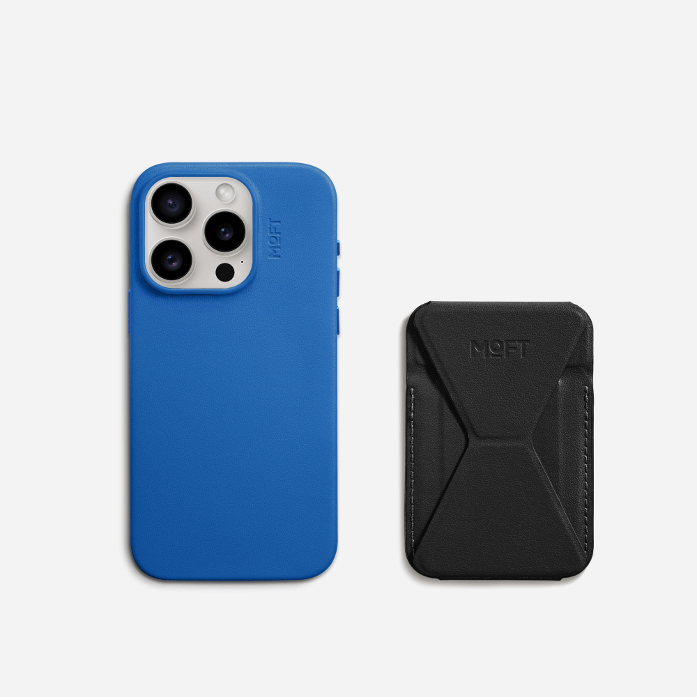 iPhone-15-Huelle-Staender-Set-blau-schwarz